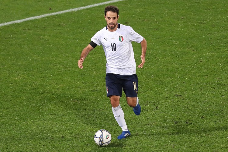 意媒:尤文仍在关注博纳文图拉,想在夏窗免签他