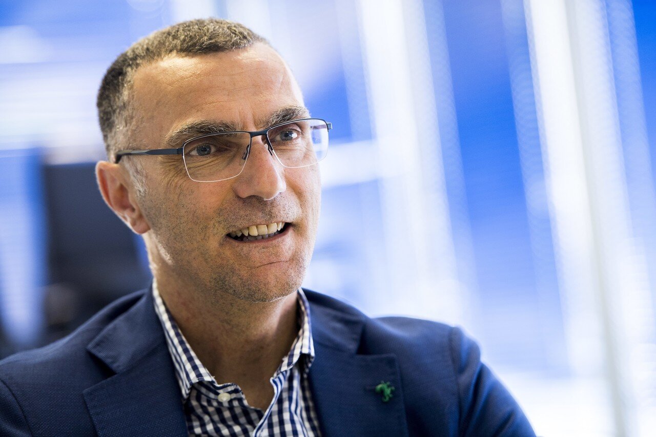 贝尔戈米:国米的中场位置让我担心,我认为克拉森将会得到机会