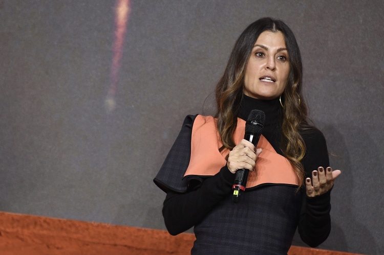 邮报:切尔西或被迫公布阿布时代可疑交易细节,涉及威廉、埃托奥