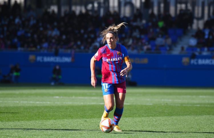 拉波尔塔:我认为普特拉斯会留队,巴萨女足在全世界都备受敬仰