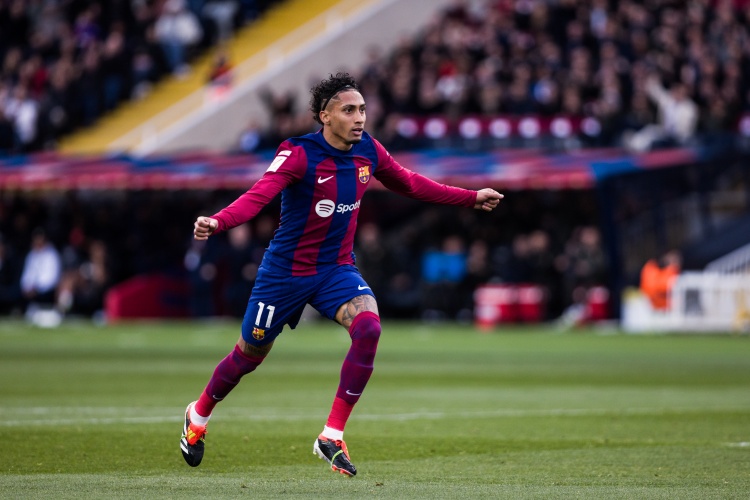 拉菲尼亚第7次西甲为巴萨首开记录,22-23赛季后同期队中第二多