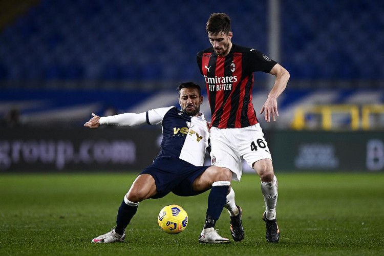 米体:加比亚的表现说服了米兰,很可能在新赛季继续留队效力