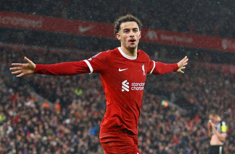 琼斯:我赢得了回归比赛的权利 麦卡踢得自信轻松掌握了主动权