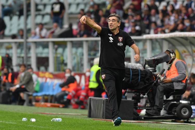 都灵本赛季意甲主场11场零封,本赛季意甲第一&创造队史纪录