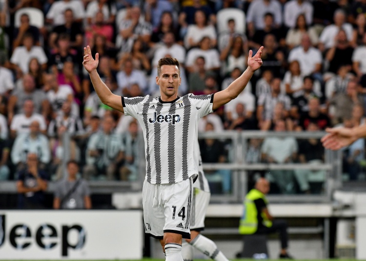 意天空:米利克恢复正常训练,本周末尤文对卡利亚里时可以复出