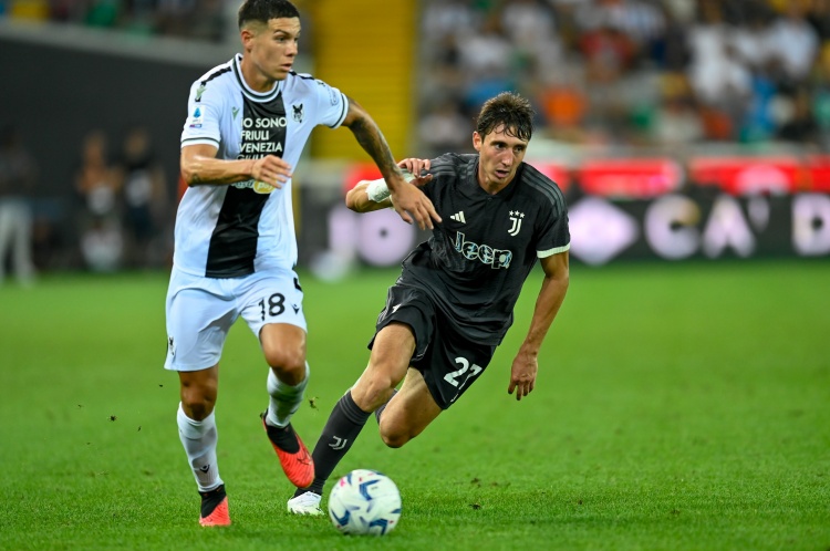 小坎比亚索:尤文本赛季目标一直是欧冠资格,意甲冠军更像是梦想